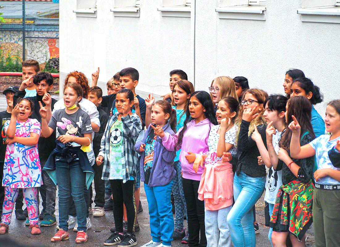 Entlassung der Viertklässler an der Gertrudisschule Bochum Wattenscheid
