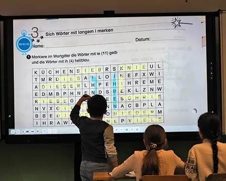 Deutschaufgaben an der Tafel