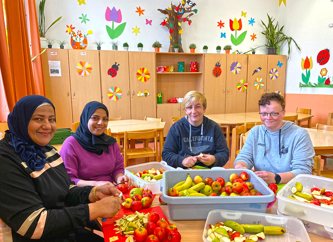 Zubereitung des Schulobstes in der Schule