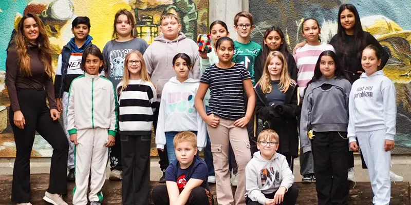 Klassenfoto der Klasse 4b